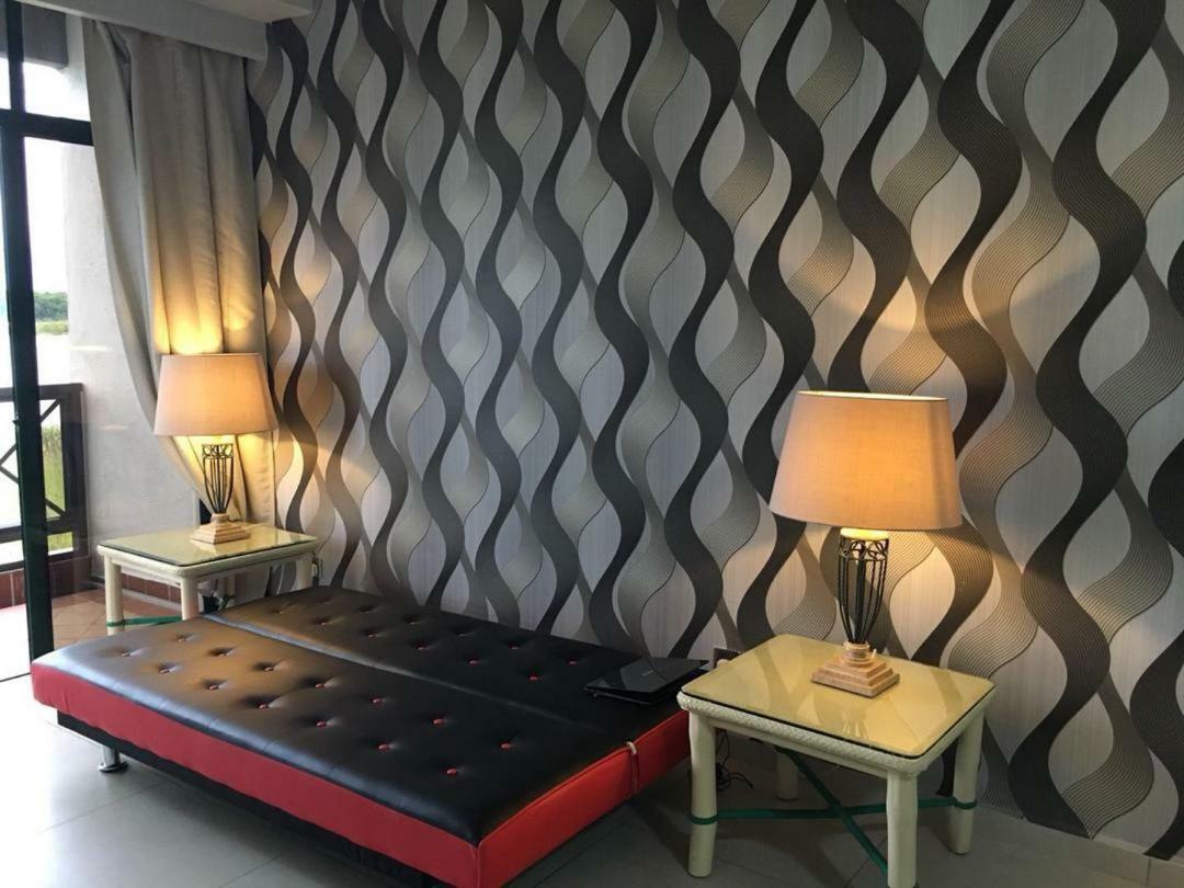 Costasuite8016 Malacca Luaran gambar